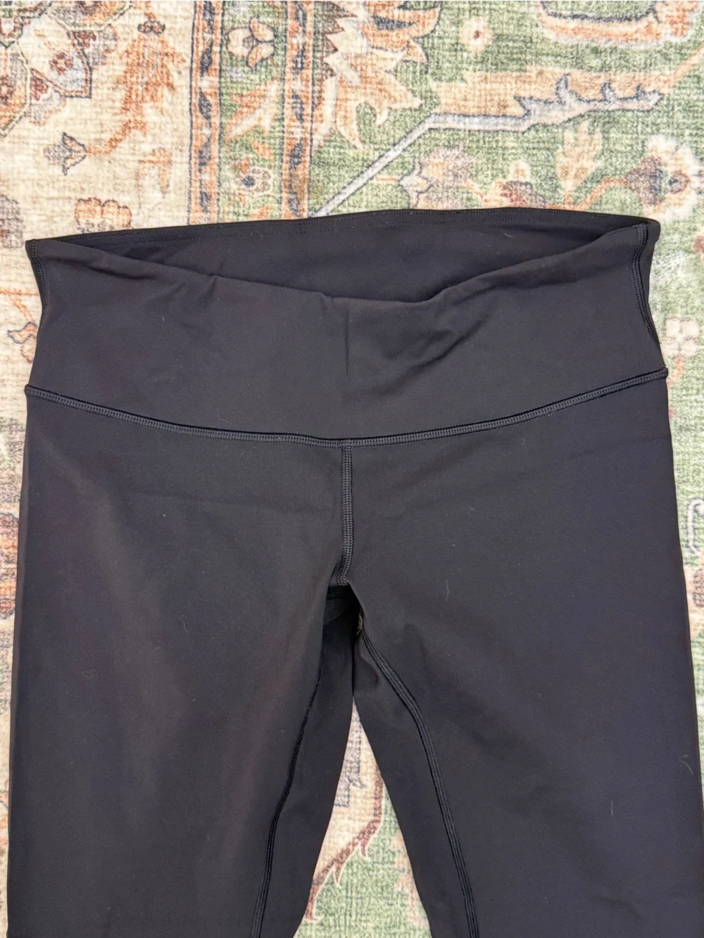 lululemon athletica Black Leggings low waisted size small
